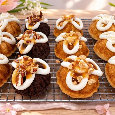 Mix And Match (4 Flavors) 1 Dozen