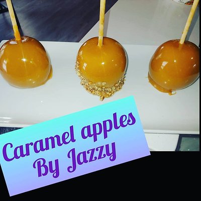 Caramel Apple  With Or Without Nuts( 3ct Minimum)