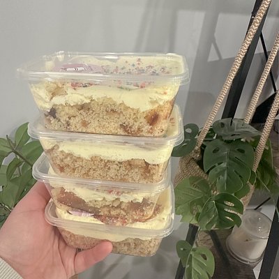Cake Tubs