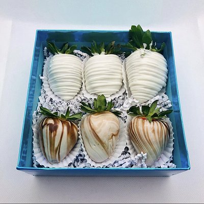 1/2 Dozen Chocolate Covered Strawberries