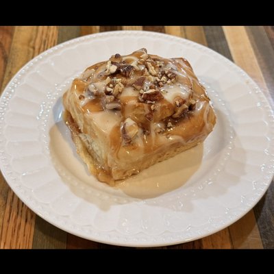 Caramel Pecan Roll