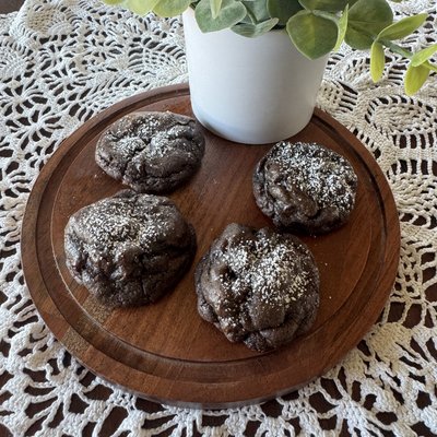 6 Count | Midnight Chocolate Cookies
