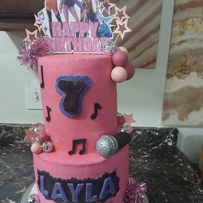 Kpop Cake