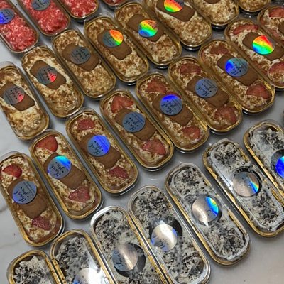 Specialty Cake Tins