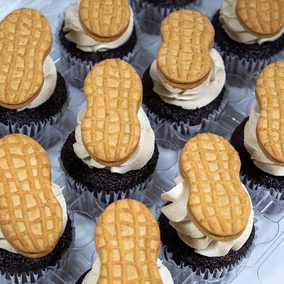 Chocolate Nutter Butter Cupcakes