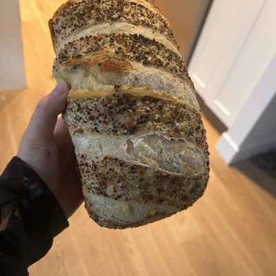 Everything Cheddar (9x5)