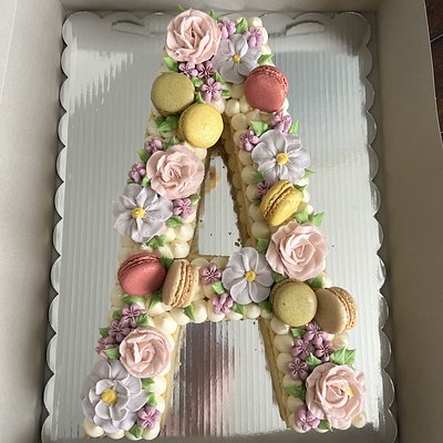 Letter/number Cake