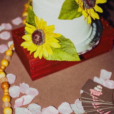 2-Tier Wedding Cake 