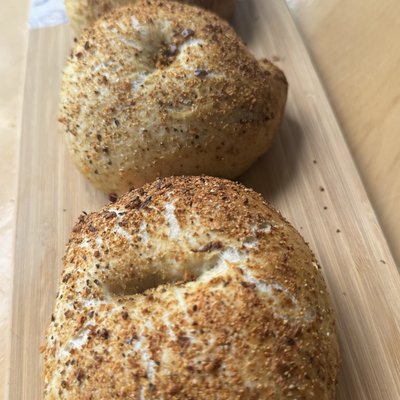 Sourdough Onion & Herb Bagels 