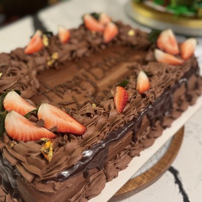 1/4 Sheet Cake -2 Layers