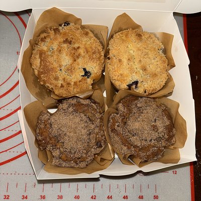 Jumbo Muffins 8 Pack