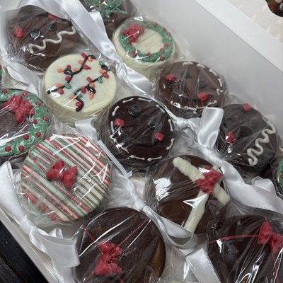 Chocolate Covered Oreos