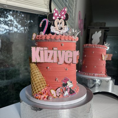 Double Barrel Cake 