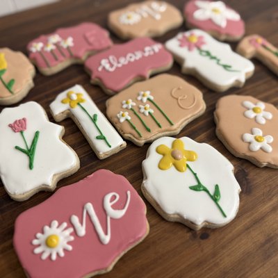Sugar Cookies with Lemon Icing