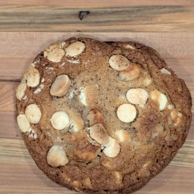 Miso White Chocolate Macadamia Nut Cookies (Large)