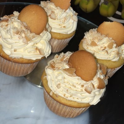 Banana Pudding Cupcakes Dozen 