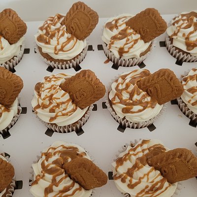 Sweet T Biscoff Cupcakes