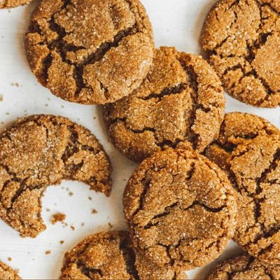 Chewy Ginger Molasses Cookies