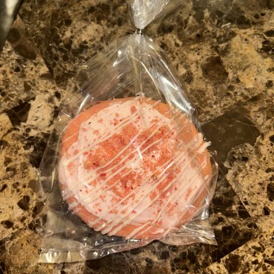 Strawberry Crunch Cookie