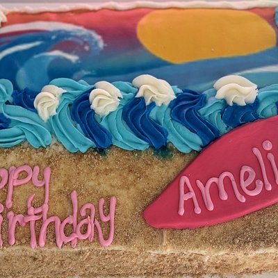 1/4 Sheet Cake- Feeds 20-25 
