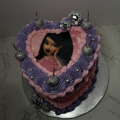 6in Heart/Circle Cake Sale $55