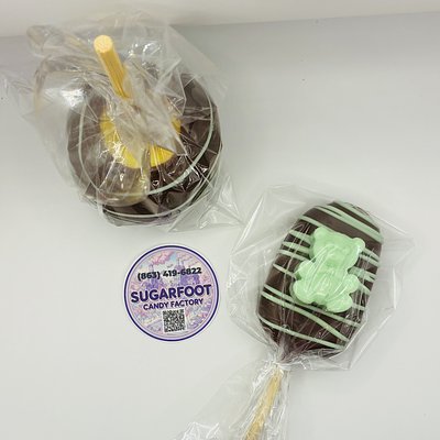 A Set Of 12 Cake Pops Red Velvet, Chocolate, Birthday, Sprinkle, Vanilla