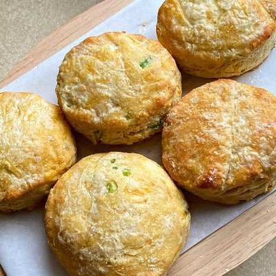 Buttery Cheddar Scallion Biscuits