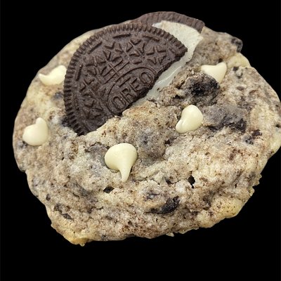 Oreo Cheesecake Cookie