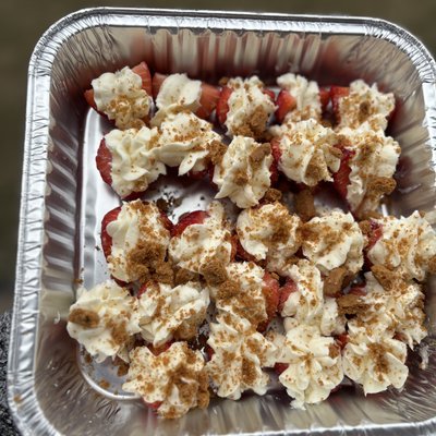 Deviled Cheesecake strawberries 
