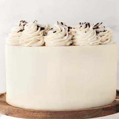 Chocolate Cake With Vanilla Buttercream 
