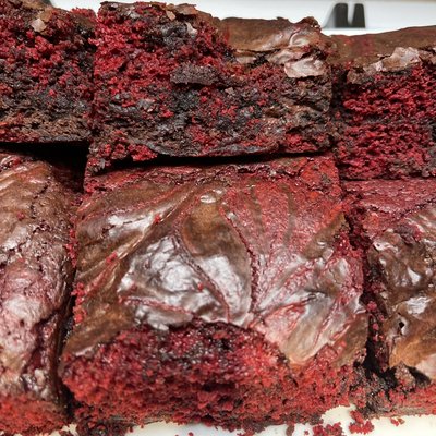 Red Velvet Triple Chip Brownies