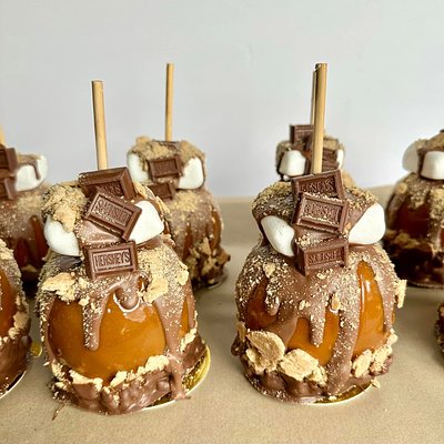 S’mores Caramel Apple - Milk Chocolate 