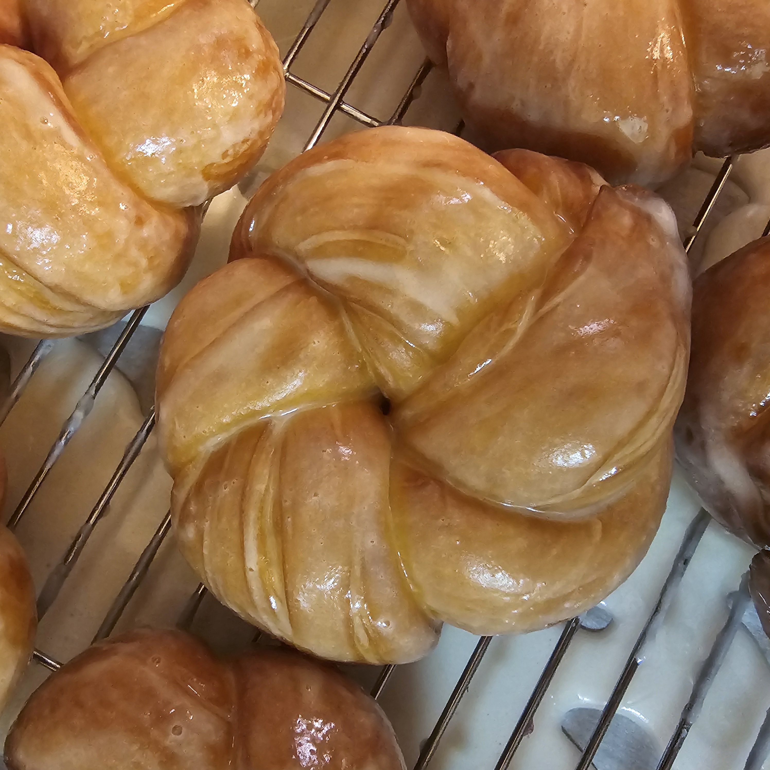 Glazed Donut Knots 12 Ct