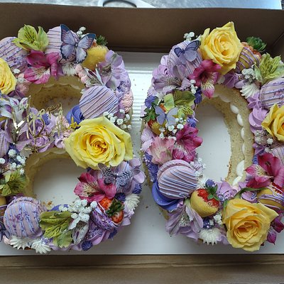 Number/Letter Cakes