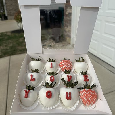 “I Love You” Berries 