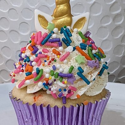 Custom Cupcakes (1 Dozen)