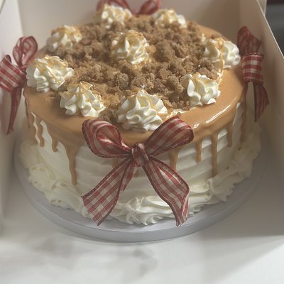 Apple Spice Cake-Seasonal
