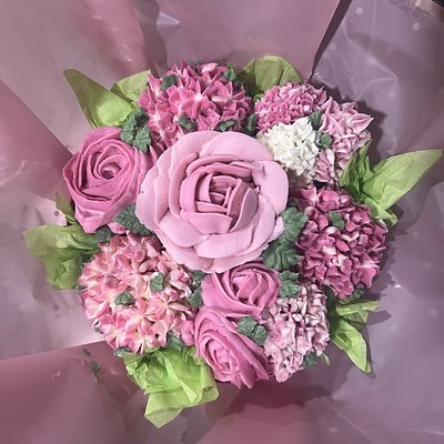Custom Graduation 7 Count Cupcake Bouquet