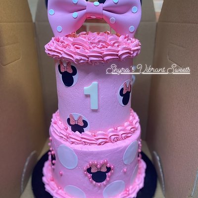 2 Tiered Cakes
