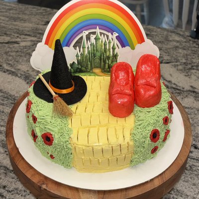 Custom Cakes