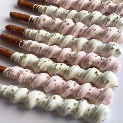 Caramel Pretzel Rods