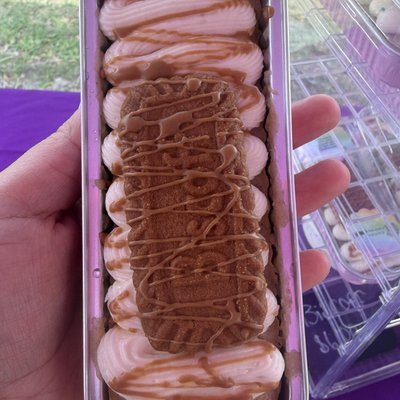 Biscoff Cake 