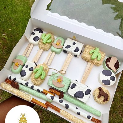 Sweet Sampler (24 Treats)