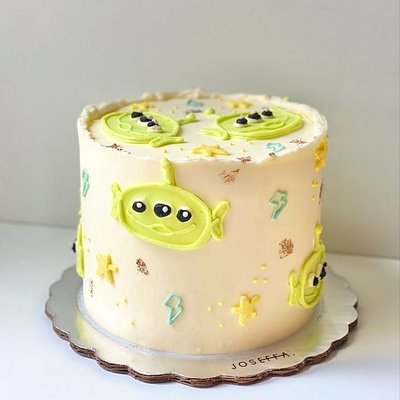 The Claw Cake