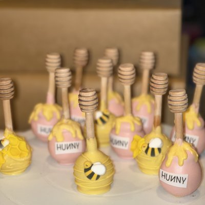 Custom Cake Pops