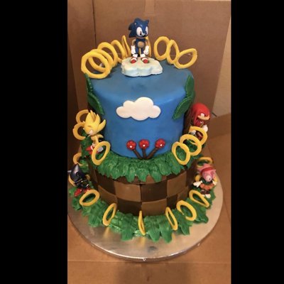 4" & 6" Tiered Cake