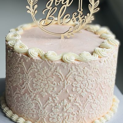 8 Inch 3 Layer Cake (serves 24-28) 