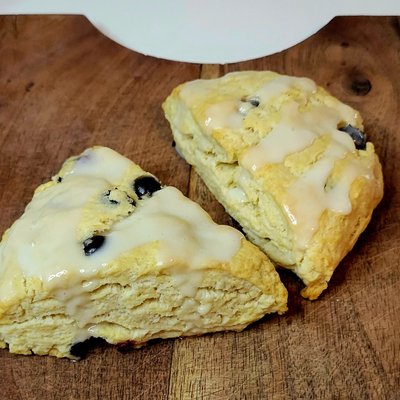  Lemon Blueberry Scones (4ct)