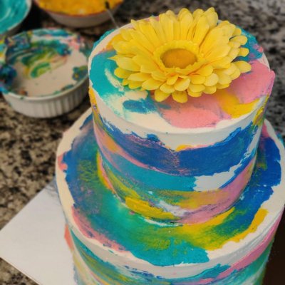 8" and 6" 2 Tiered Cake 