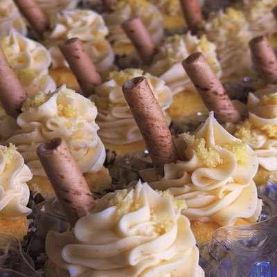Lemon Buttercream Cupcakes 🧁 